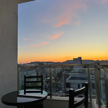 Spacious 2br Walk In Closet Stunning Sunset Views Durrës